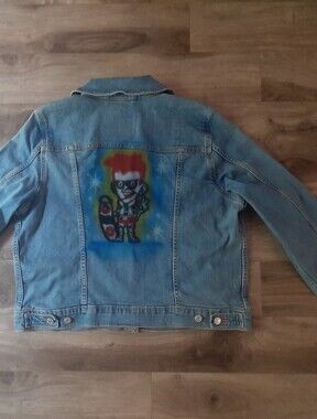 New Levi's Trucker Jacket with Custom Art from Digital Extremes Size XL